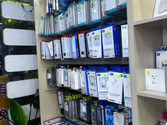 -修卜凡二手严选店·手机维修·回收租赁(川沙地铁站店)