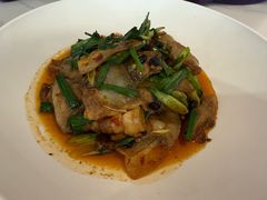 土猪回锅肉-金熊猫川菜餐厅