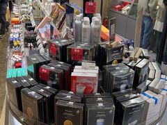 -吾悦广场(南京鼓楼店)