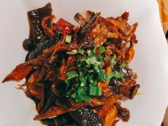 -隔壁老王·家常云南菜(花巷店)