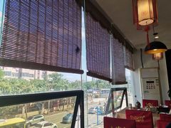 -东方之猪四更烤乳猪(金垦总店)