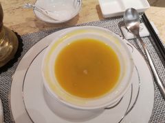 -雍和会海鲜姿造自助(湖东路店)