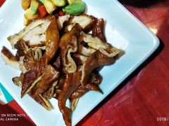 -窄巷子陕菜馆·地道陕西菜(粉巷店)