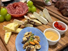 -MEAT MATE 鲜食肉铺(凤凰汇·里巷店)
