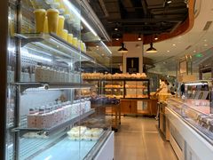 -格瑞思动物奶油生日蛋糕(圆融店)