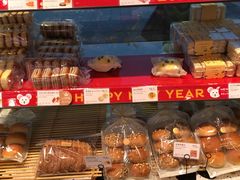 -巴黎贝甜(泗泾店)
