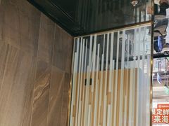 -海底捞火锅(长宁路龙之梦店)