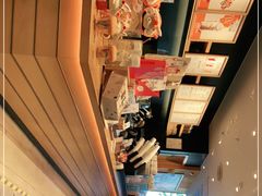 -星巴克臻选(华堂·新辰汇店)
