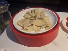 -九鼎轩脆毛肚火锅(南京东路店)