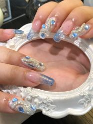 -芊屿芊浔美甲