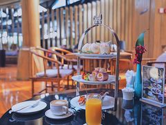 -上海滴水湖皇冠假日酒店