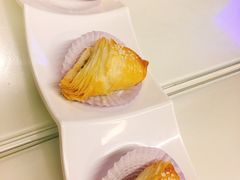 -新大咀港式茶餐厅(宝山万达店)