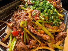 葱椒爆牛肉-绿茶餐厅(龙井船宴· 品牌总店)