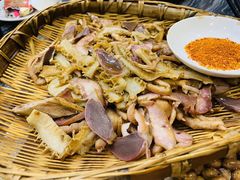 卤拼-江湖黑大兔(杨家坪店)