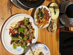 -旺角小渔村·海肠捞饭开创者(环山路店)