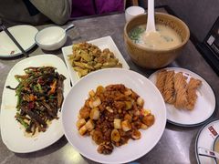 -闫府私房菜·老字号(恒隆店)