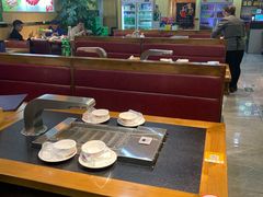 大堂-刘记大块烤羊腿餐吧(北沙滩店)