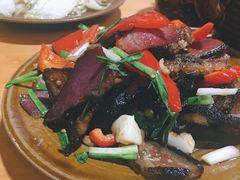 腊肉炒蕨粑-袁家豆腐
