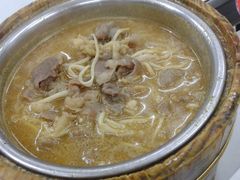 木桶金针菇肥牛-做了不起的80后