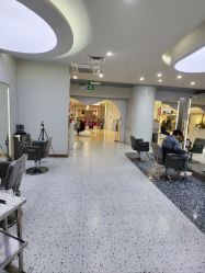 点击看大图 -苏豪路易士·嘉玛发廊