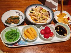 -李犟大爆鳝面·手工蟹黄包(湖滨西湖店)