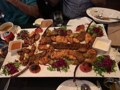-Efes Turkish & Mediterranean Cuisine 艾菲斯餐厅(陆家嘴店)