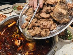 炸过的鱼摆摆-肖肖酸萝卜鱼火锅(总店)