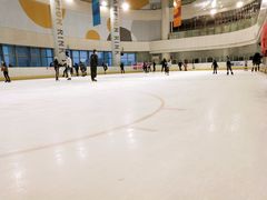-冠军冰场CHAMPION RINK(百联又一城店)