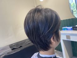 点击看大图 -摩登时代美发沙龙