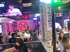 -马路牙子烧烤音乐酒馆(望京店)
