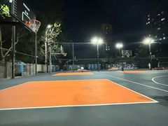 -洛克公园·篮球·足球(三林店)