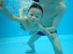 -龙格亲子游泳·水育早教运动中心(龙湾天街店)