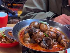 -老闵田螺馆·南昌特色小炒(梦时代店)