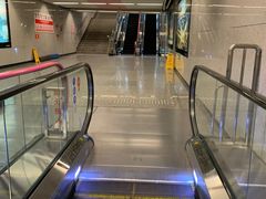 -红土地(地铁站)