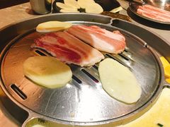 -哈哈碳都·牛肋条无限自助烤肉(台江万达店)