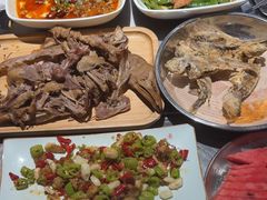 -马路牙子烧烤音乐酒馆(望京店)