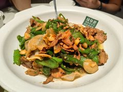 -绿草地·湘菜(悦方ID mall店)