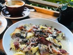 蘑菇培根奶油意面-ROAST