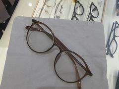 -美式眼镜·授权蔡司.依视路.尼康.豪雅.明月(南翔印象城店)
