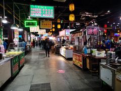 -食上东新街美食街区(民乐新都会店)