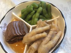-品悦酒店(三林古镇店)