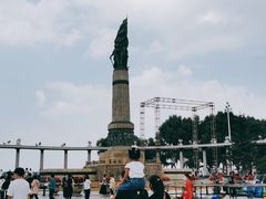 -人民防洪胜利纪念塔