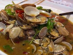 -金陵大勇烧烤·小龙虾·海鲜大咖(竹山路店)