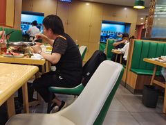 大堂-丛林狼非遗酱骨·现炒餐厅(人民路店)