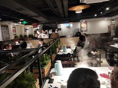大堂-八合里牛肉火锅(深圳龙华硅谷店)