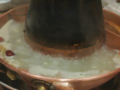-思阁炭香火锅(学伟鑫城总店)