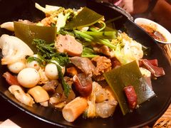 -万记麻辣烫国展总店