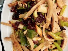 -瑞杰烧烤店·24小时营业(山东路店)