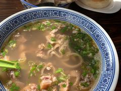 -泉儿头杂碎(杂碎师大店)