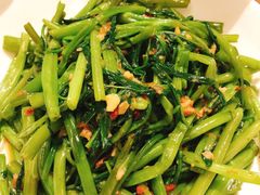 -默加东南亚美食(大宁音乐广场店)